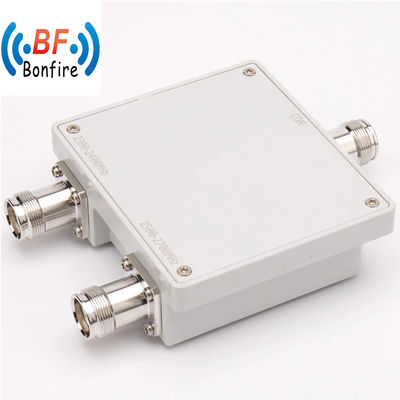 4.3-10 F Interfaccia doppia banda Low Pim Combiner 380-960 1710-2700 MHz Copertura doppia banda