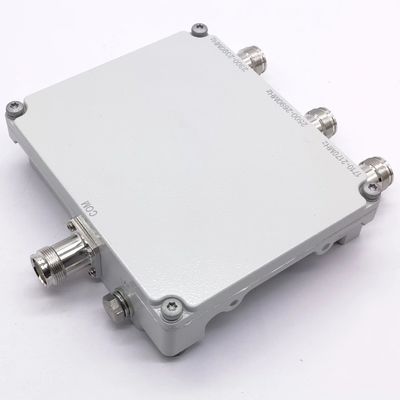 Combinatore a sei bande Combinatore a basso Pim 698-2700MHz 4.3-10-F DIN-F con design personalizzato
