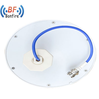 Uso interno Antenna a microonde 824 960 / 1710 2700MHz 3/5dBi per amplificatore di segnale 4G 5G