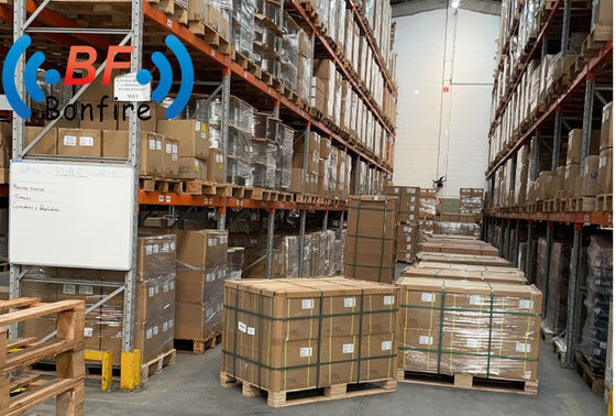 Uso interno Occasione 698-2700MHz MIMO Directional Panel Antenna per 4G 5G Omni Antenna