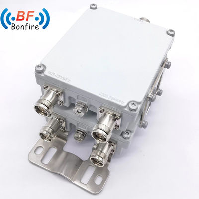 DIN Female Twin-Duplexer a doppia banda 1710-2170MHz 2300-2690MHz per la realizzazione complessiva del progetto