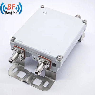 Punto di interfaccia RF per il sistema di distribuzione interno 1710-1880/1920-2170/2300-2700MHz