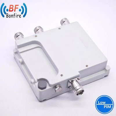 VHF UHF Duplexer 1710-2170MHz 2300-2690MHz Diplexer per sistema di ripetitori radio a due vie
