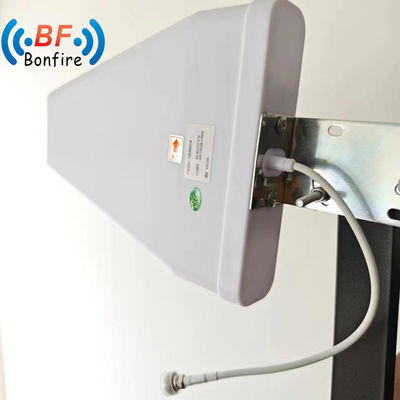 Antenna interna 698-4000MHz 2/3/5dBi per capacità di amplificazione del segnale 4G 5G