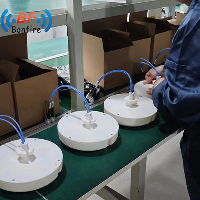 Antenna interna 698-4000MHz 2/3/5dBi per capacità di amplificazione del segnale 4G 5G
