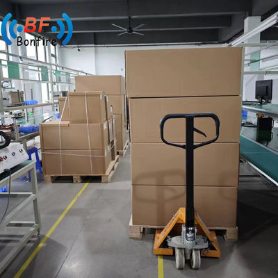 Antenna interna 698-4000MHz 2/3/5dBi per capacità di amplificazione del segnale 4G 5G