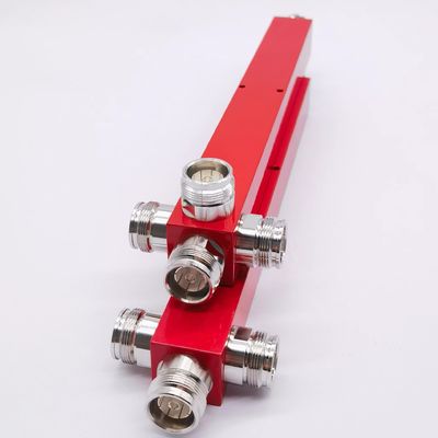 OEM/ODM Splitter ad alta potenza reattivo a banda ultra larga a 4 vie a basso pim 617-4000 MHz 4,3-10 F