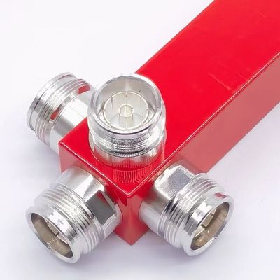 4 Way Low Pim Reactive High Power Splitter 698-3800MHz 4,3-10 F Grigio/Rosso/Nero/Personalizzato