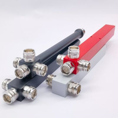 4 Way Low Pim Reactive High Power Splitter 698-3800MHz 4,3-10 F Grigio/Rosso/Nero/Personalizzato