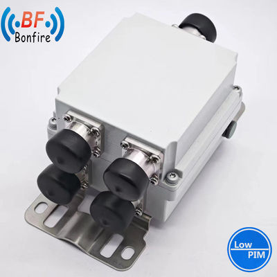 Combinatore di accoppiamento ibrido da 300W 4X2 1710-2170MHz 2300-2690MHz N-F per Ibs BTS Performance