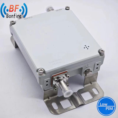 Combinatore a penta-banda per applicazioni interne/esterne 1710-2170MHz/2300-2690MHz Low Pim