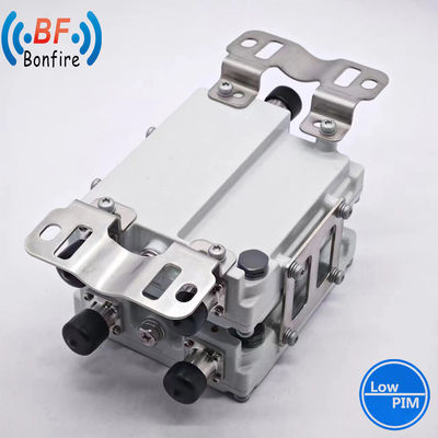 Combinatore a penta-banda per applicazioni interne/esterne 1710-2170MHz/2300-2690MHz Low Pim