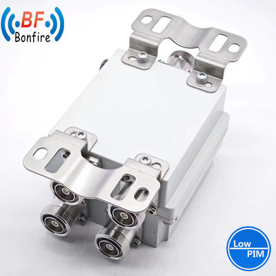 Grigio 1710-2170MHz 2300-2690MHz RF Low Pim Cavity Duplexer Combiner N Femminile Tipo per la comunicazione