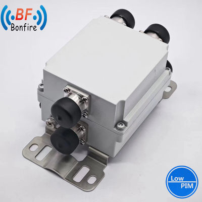 1710-2170MHz 2300-2690MHz Frequenza radiofonica del triplessore Tri-banda RF Low Pim Combiner SMA Femminile