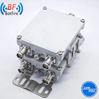 1710-2170MHz 2300-2690MHz Frequenza radiofonica del triplessore Tri-banda RF Low Pim Combiner SMA Femminile