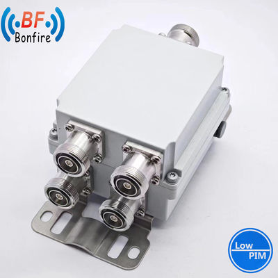 1710-2170MHz 2300-2690MHz Frequenza radiofonica del triplessore Tri-banda RF Low Pim Combiner SMA Femminile