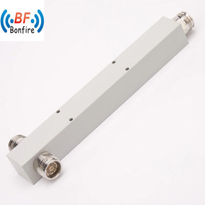 Ibs/Das Capacità di realizzazione complessiva del progetto 350-3800MHz 4.3-10 F Tipo Pulse Power Splitter