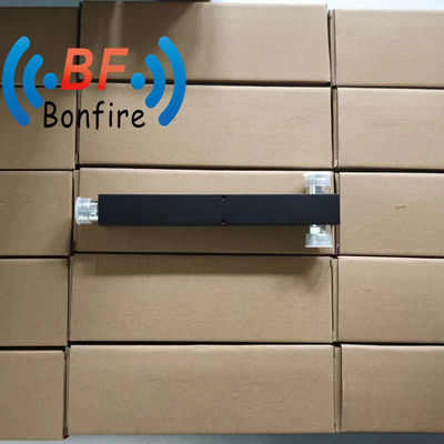 Radiofrequenza passiva a banda larga 350-3800MHz 4.3-10 F 2 Way Power Splitter per la distribuzione del segnale