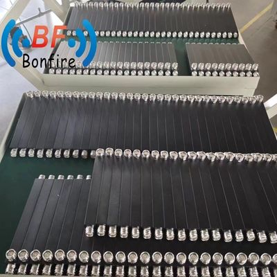 Radiofrequenza passiva a banda larga 350-3800MHz 4.3-10 F 2 Way Power Splitter per la distribuzione del segnale