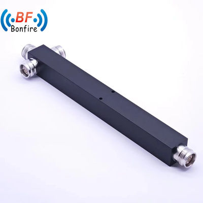 Rosso 698-4200MHz -160dbc IP65 4.3-10 Femminile Cavità 3 Way Power Splitter per Ibs e Das