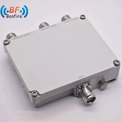 Combinatore quadri-banda a basso Pim da 40W per 1710-1880 1920-2170 2300-2400 2500-2700MHz