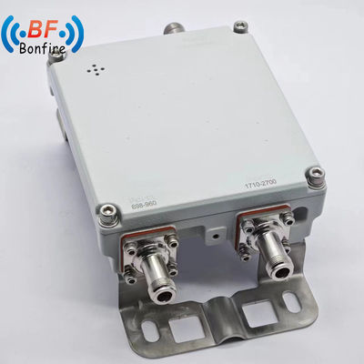 2300-2400 2500-2700MHz Low Pim -150dbc RF Triplexer con connettore N/4.3-10 e interfaccia DIN-F