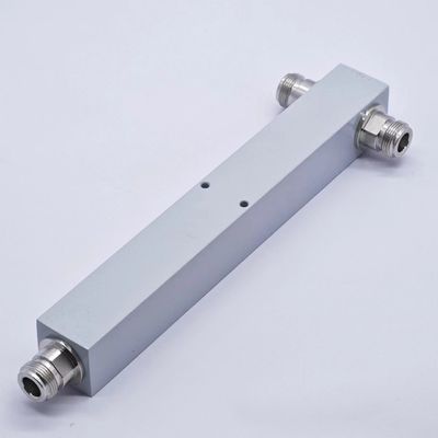5000-6000MHz N Femmina 2 Way Power Splitter con IP65 Pacchetto Peso lordo 0,510kg