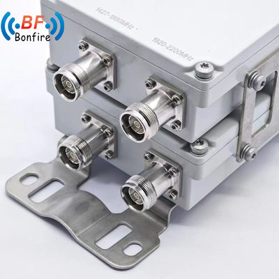 1710-2170MHz 2300-2700MHz Triplexer con Low Pim -160dbc RF Diplexer e connettore 4.3-10-F