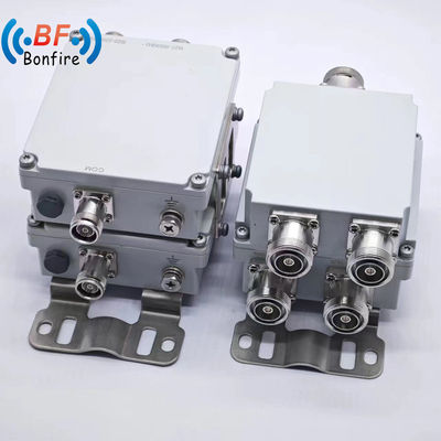1710-2170MHz 2300-2700MHz Triplexer con Low Pim -160dbc RF Diplexer e connettore 4.3-10-F