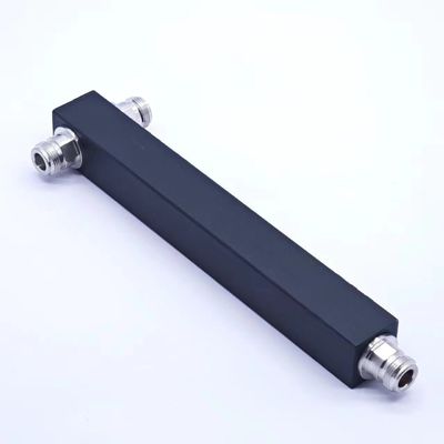 Dimensione del pacchetto 22.00cm * 7.00cm * 4.00cm Alta potenza N-F IP65 698-3800MHz 2 Way Splitter