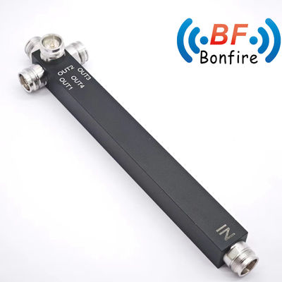 IP65 4 Way Reactive Power Splitter con connettore 4.3-10 698-3800MHz