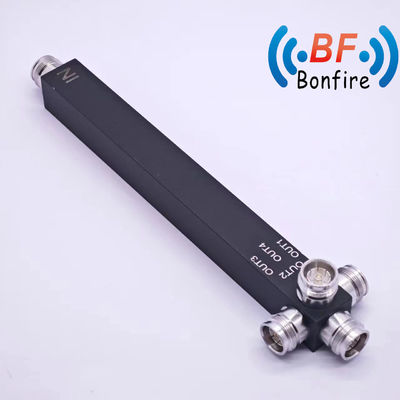 4.3-10 Femminile Reattivo Quadri-Way Power Splitter per Interfaccia N-F/DIN-F entro 698-3800MHz