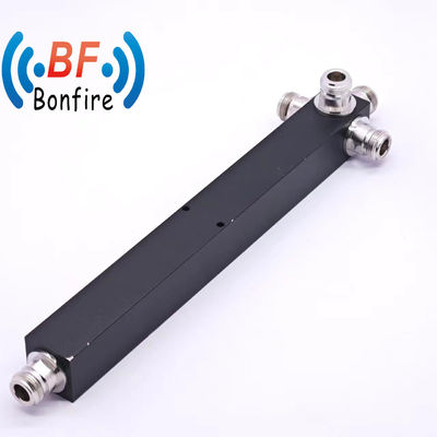 Produzione OEM/ODM 698-3800MHz 4.3-10 Femminile Reattivo 4 Way RF Low Pim Power Splitter