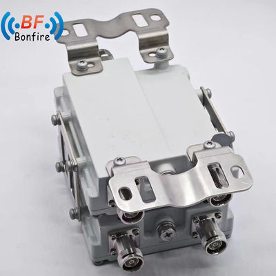 Combinatore di diplesso RF IP65 impermeabile a 300W grigio personalizzato con connettore femminile 4.3-10