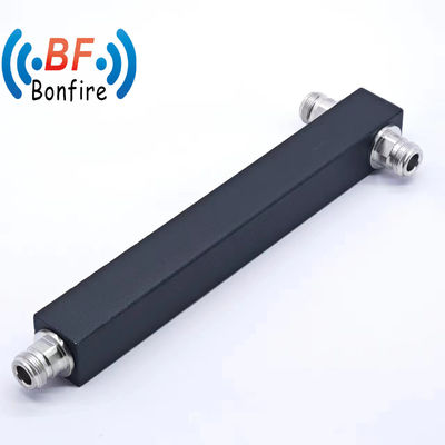 350-3800MHz N Femminile 3 Way Power Splitter Low Pim Das Interfaccia DIN-F/4.3-10-F/DIN-F