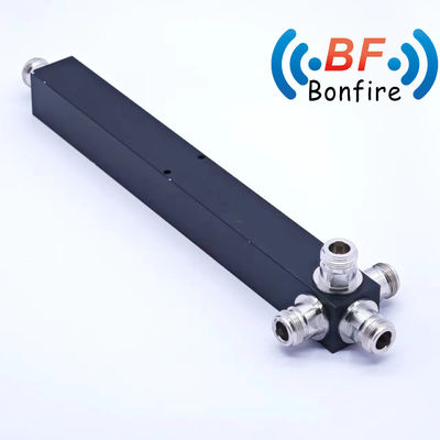Sicurezza pubblica 617-4000MHz 4 Way Antenna Divider Splitter all'interno Sew sotto la tabella dei dati
