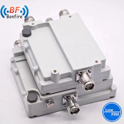Combinatore RF 1710-1880 1920-2170 2300-2400 2500-2700m Basso Pim -112dbc 300W Triplexer