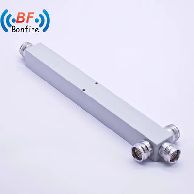 0.510kg Pacchetto Peso lordo OEM/ODM 3 Way Power Splitter Divider 617-4000MHz SMA Femminile
