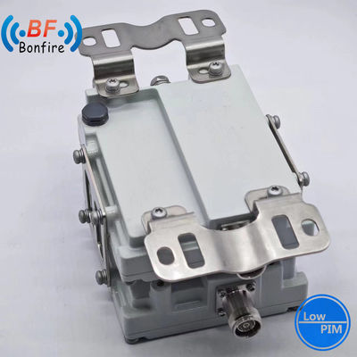 Combinatore di filtri RF Triplexer RF Diplexer 2300-2400 2500-2700MHz con connettore femminile 4 N
