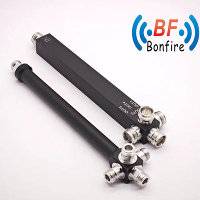 IP65 interno/esterno 2400-6000MHz Low Pim 4 Way RF Power Splitter per una facile installazione