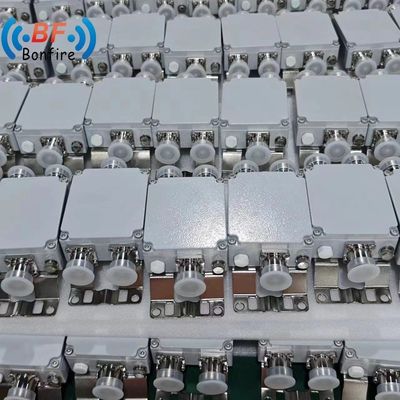 Attenuatore coassiale RF da 200W N di tipo combinato 1710-1880 1920-2170 2300-2400 2500-2700MHz