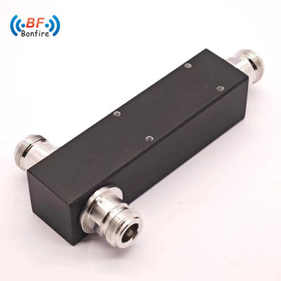 12.00cm * 7.00cm * 4.00cm Dimensione del pacchetto 5000-6000MHz 2 Way Power Divider N Femminile per sistema radar