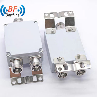 4.3-10f Combinatore DIN-F N-F RF per interni/esterni IP65 1920-2170 2300-2400 2500-2700MHz