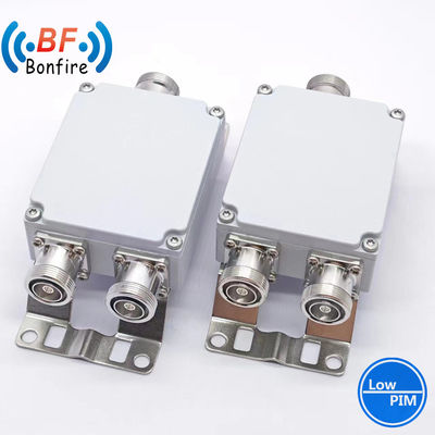 DIN Combinatore RF femminile Attenuatore RF coaxiale 2300-2400 2500-2700MHz Attenuatore 200W