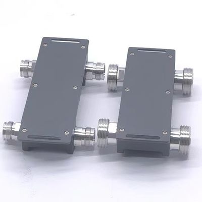 2 in 2 su 617-3800MHz DIN-F DQ-0638-213301 RF Passive Coupler Hybrid Combiner con 1