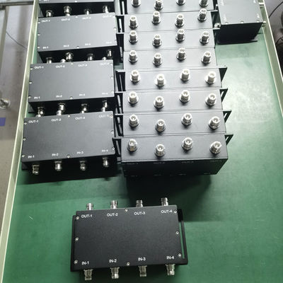 2.000kg Combinatore ibrido Accoppiatore ibrido 698-3800MHz N-F Grigio/Rosso/Nero/Personalizzato