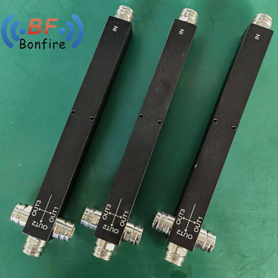 50W 2 Way Microwave Power Splitter Divider per interni/esterni IP65 617-4000MHz N Femminile