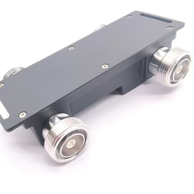 2 in 2 out Telecommunication Hybrid Coupler per Das Ibs 617-3800MHz Interfaccia DIN-F