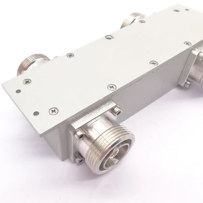 Interfaccia DIN-F 2 in 2 RF Passive Hybrid Coupler per la comunicazione interna 617-3800