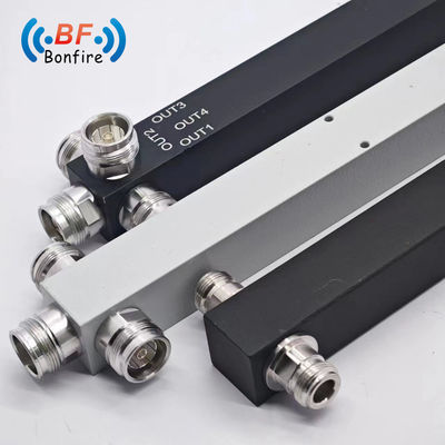 50W Power Splitter a due vie per prodotti di telecomunicazione Low Vswr 617-4000MHz SMA Femminile
